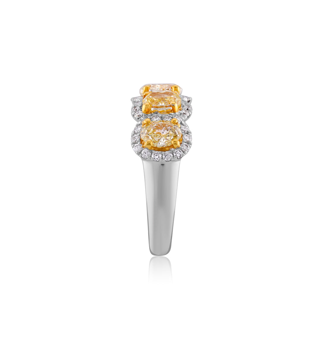 18K Two-Tone Gold Two-Tone Diamond Cocktail Ring ~ 2 1/2 Ct