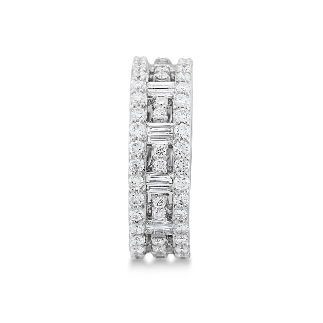 18K White Gold Diamond Eternity Ring 2 2/3 Ct