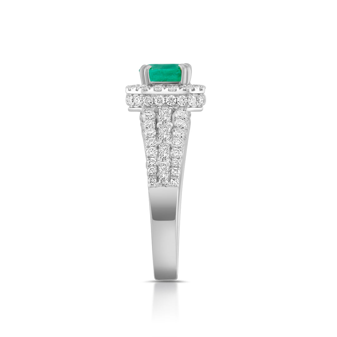 18K White Gold Diamond & Emerald Halo Cocktail Ring ~ 3 Ct
