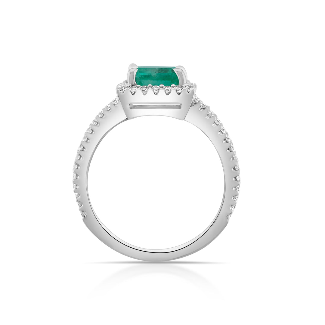 18K White Gold Diamond & Emerald Halo Ring 1 2/3 Ct