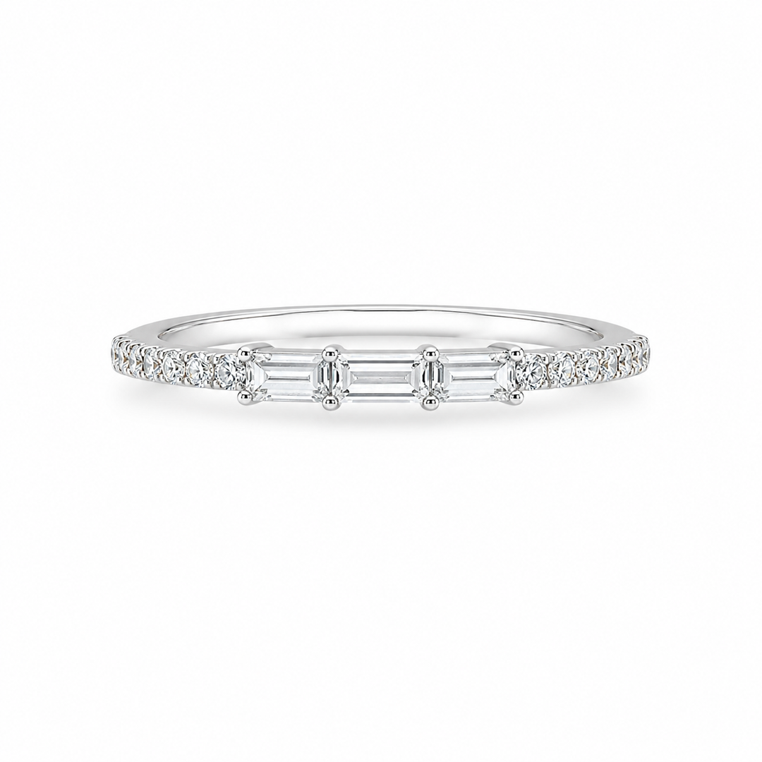 18K White Gold Round and Baguette Cut Diamond Band ¼ Ct